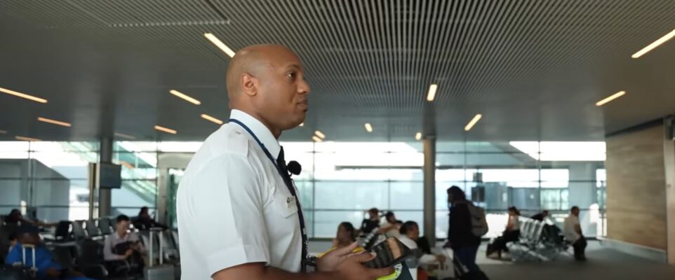 Personnel navigant commercial 1
